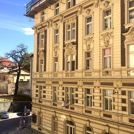 Historic Centre-Spacious Apartment Prága Kültér fotó